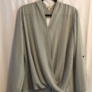 NWT Pleione High - Low Twisted Blouse